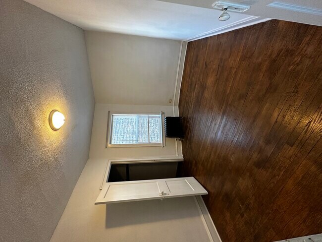 Foto del edificio - 1953 S Central Ave