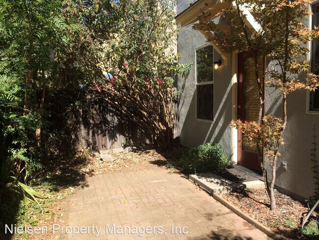 Foto del edificio - 3 br, 2.5 bath House - 39 Metro Lane