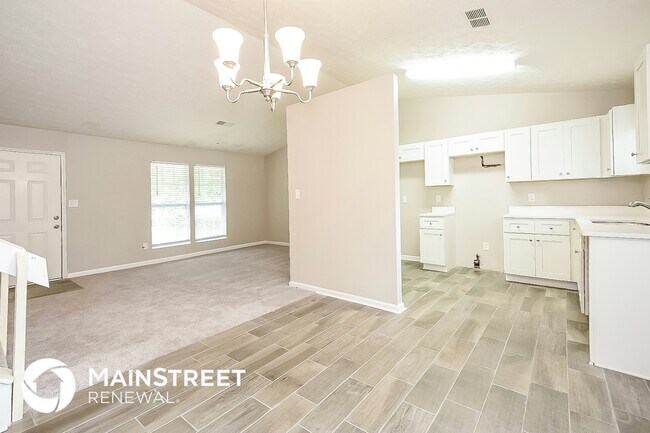 Building Photo - 3935 Wood Path Dr