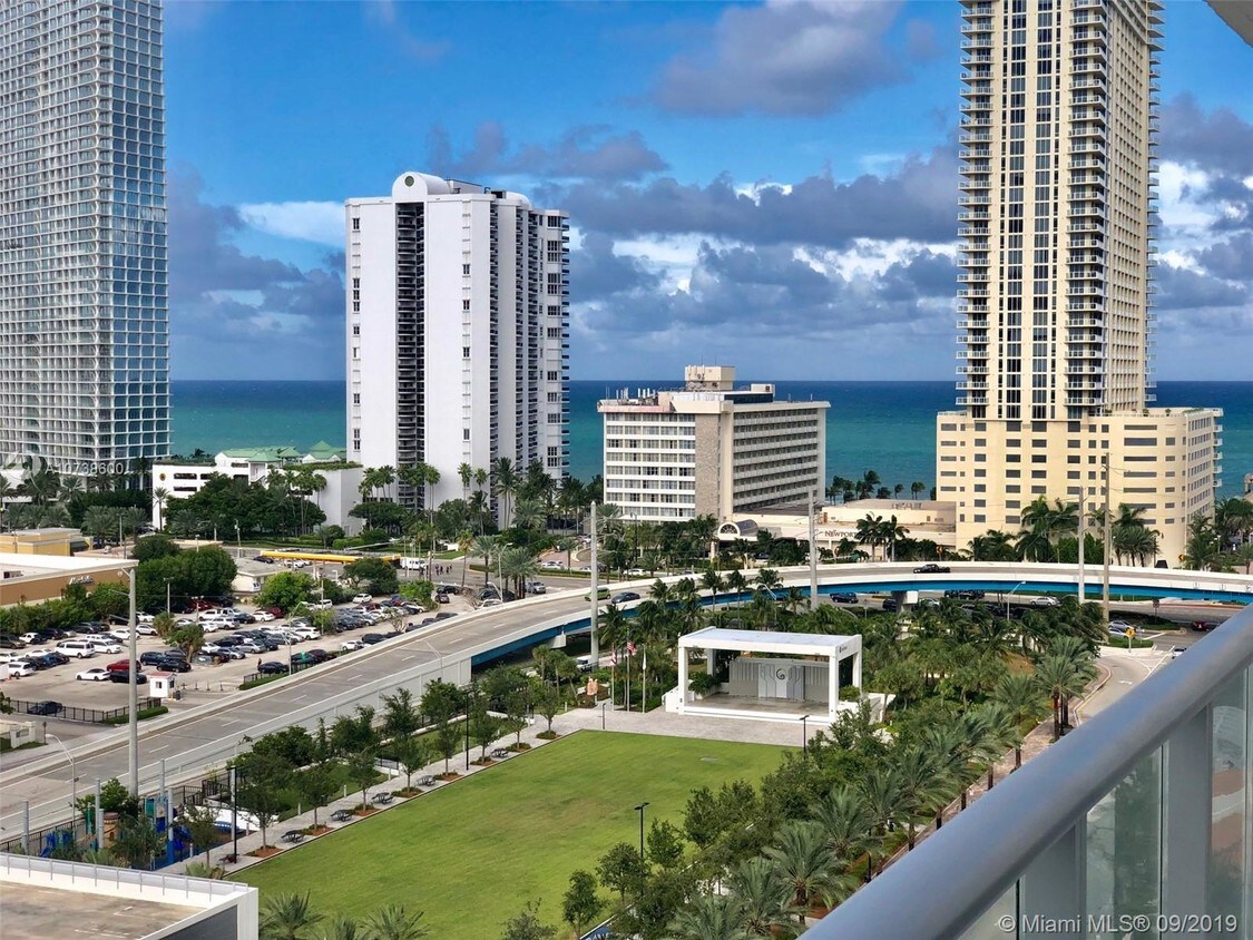 300 Sunny Isles Blvd Unit 41203, Sunny Isles Beach, FL 33160 Condo