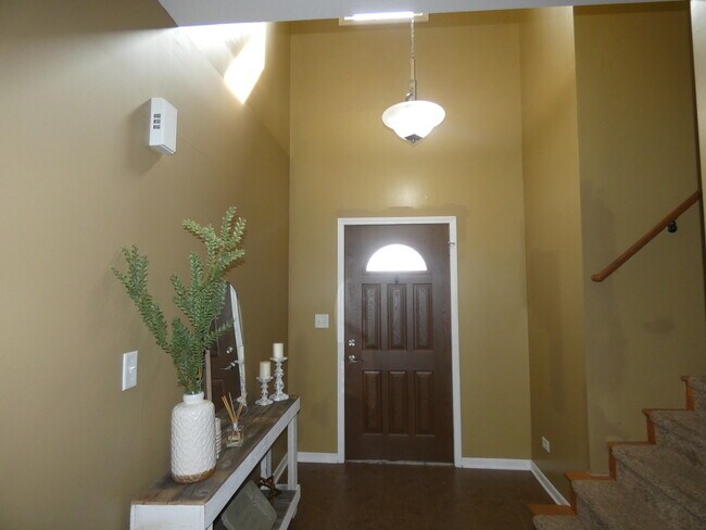 Foto del edificio - 653 N Edgemere Dr