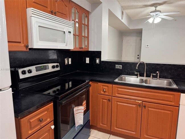 Foto del edificio - 2401 W Preserve Way