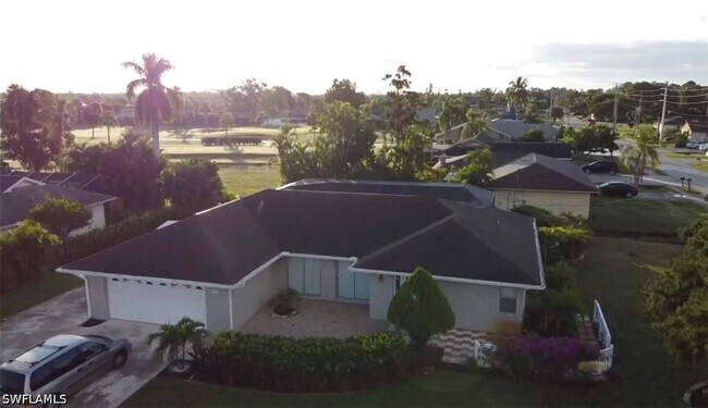 Foto del edificio - 7252 Pebble Beach Rd