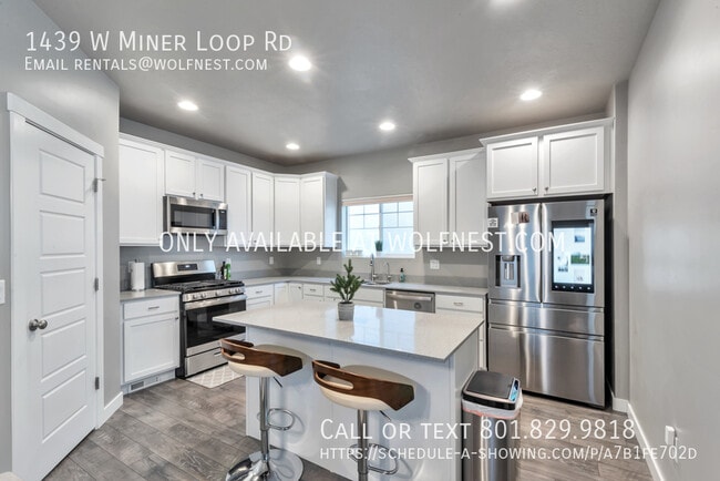 Building Photo - 1439 Miner Loop Rd