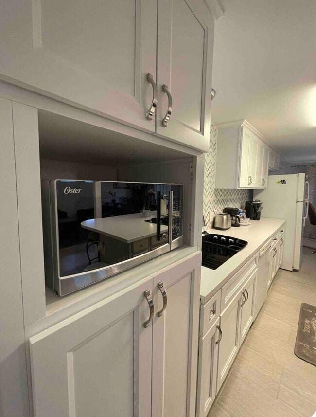 Foto del edificio - 73390 Broadmoor Dr