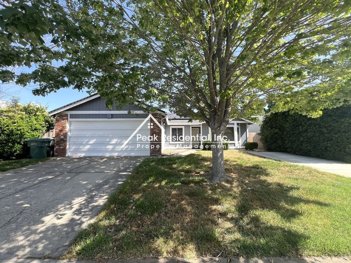 Foto principal - A Very Nice 3bd/2ba Antelope House with 2-...