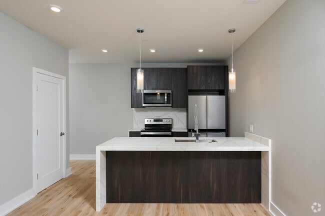 1BR, 1BA - 750SF (Kitchen) - Veranda Apartments