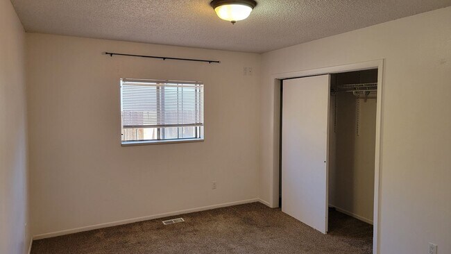 Foto del edificio - Charming 3 Bedroom, 2 Bath Home in Orchard...