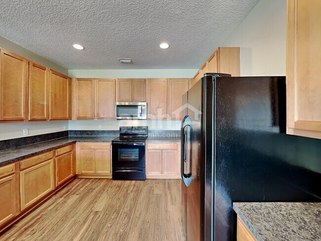 Foto del edificio - 1454 Dunns Lake Dr