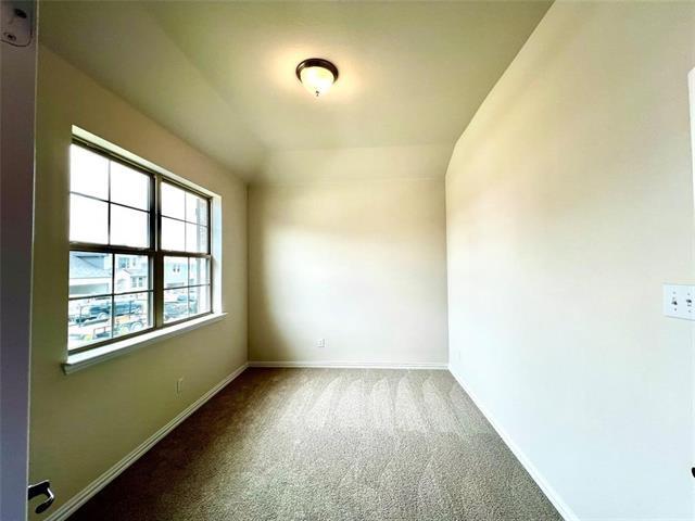 Foto del edificio - 3416 Loftwood Ln