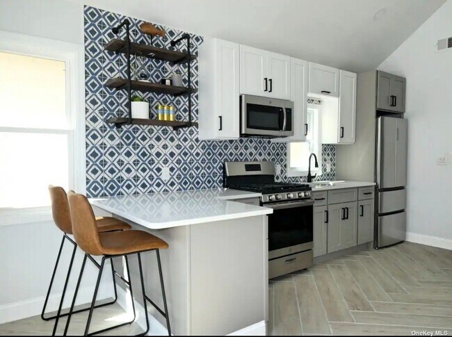 Foto del edificio - 313 Beach 101st St