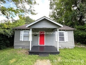 Building Photo - 2305 Arkansas Ave