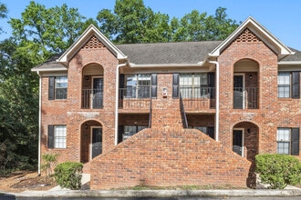 Building Photo - 912 Marys Dr