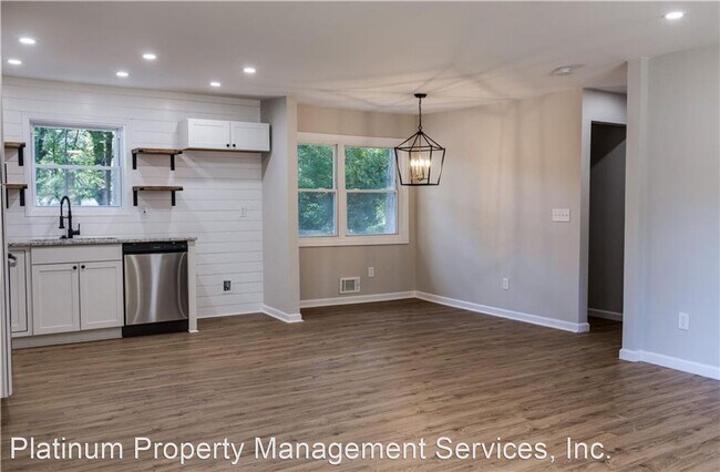 Foto del edificio - 3 br, 2 bath House - 1955 Maple Dr. NW