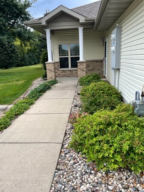 Primary Photo - 621 Dublin Ct
