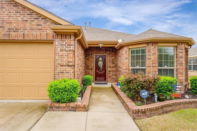 Building Photo - 1120 Lake Hollow Dr