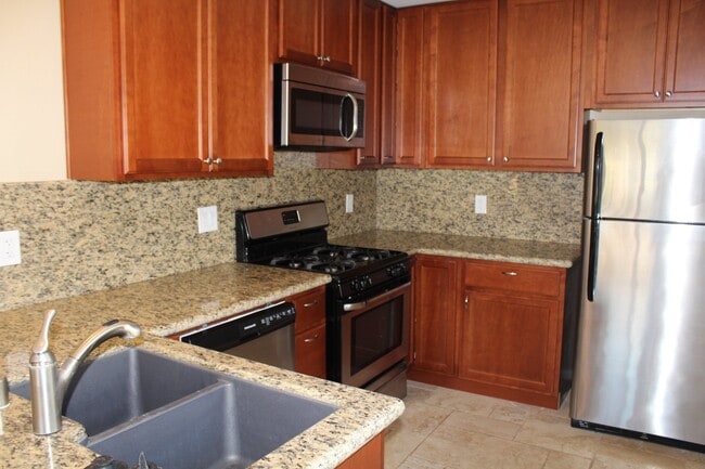 Building Photo - Gorgeous Unit in Imperial Beach!
