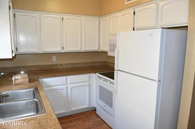 Primary Photo - 3 br, 2 bath Townhome - 2623 E Laird St
