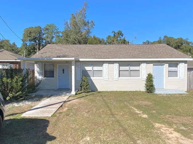 Building Photo - 374 E Chestnut Ave