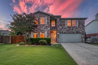 Building Photo - 3108 Westview Dr