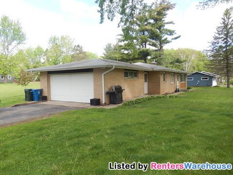 Building Photo - 805 County Road 101 N