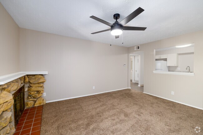 1 dormitorio, 1 baño - 800 pies cuadrados - Sala de estar y comedor - Cedar Heights