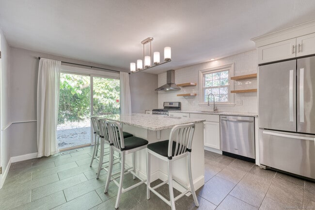 Foto del edificio - 13 Boxwood Ln