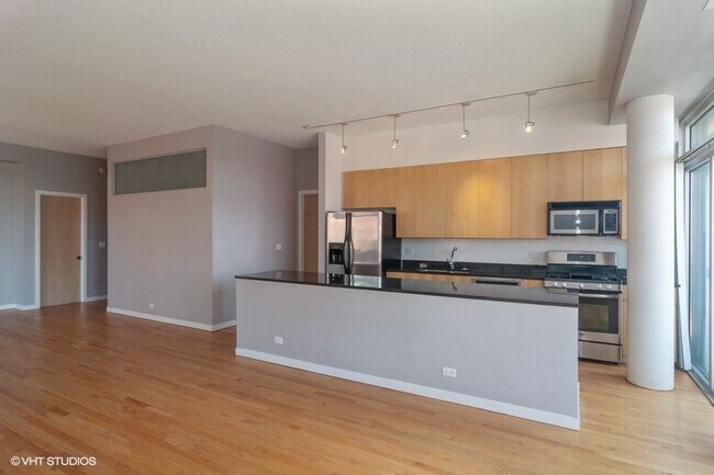 Foto del edificio - 1035 W Huron St
