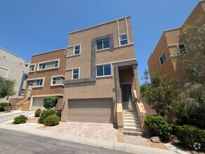 Building Photo - 10544 Headwind Ave