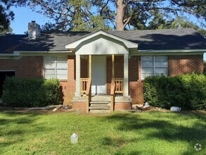 Building Photo - 3540 LA-160