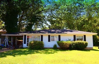 Building Photo - 4 N Meadowcliff Dr
