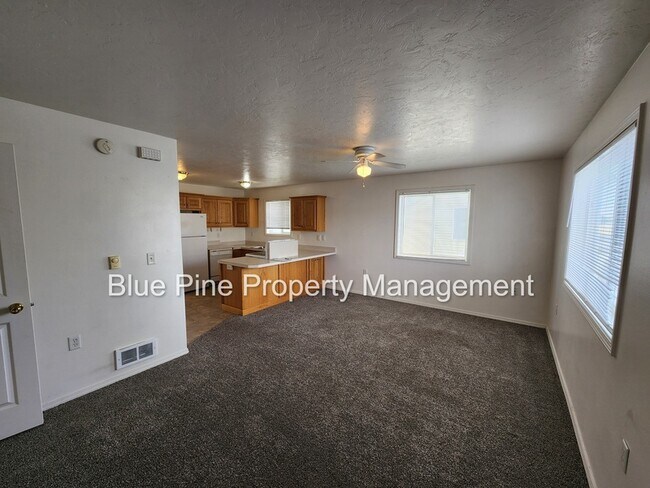 Foto del edificio - 952 Anne St