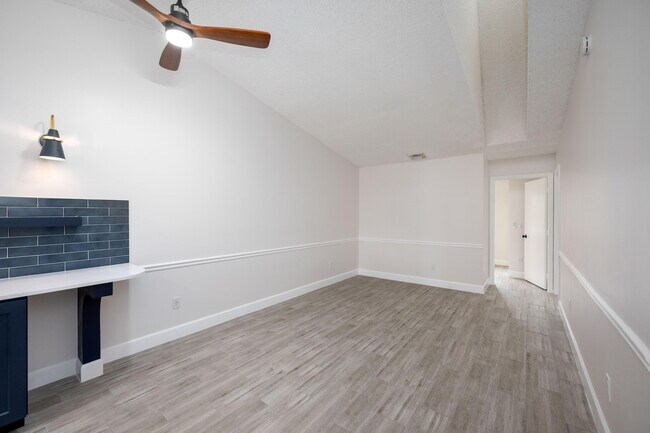 Foto del edificio - 5214 Stacy St