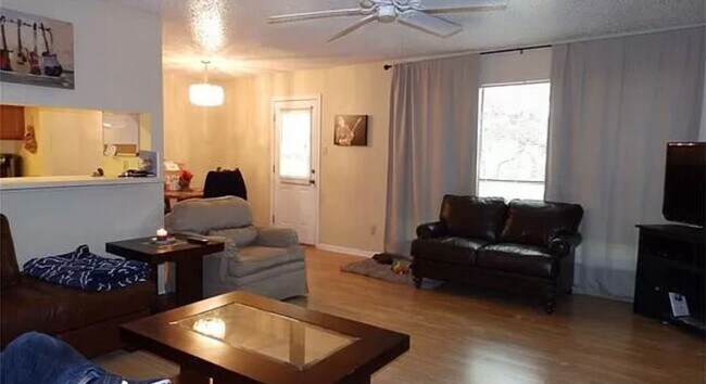 Foto del edificio - 13337 Water Oak Ln.