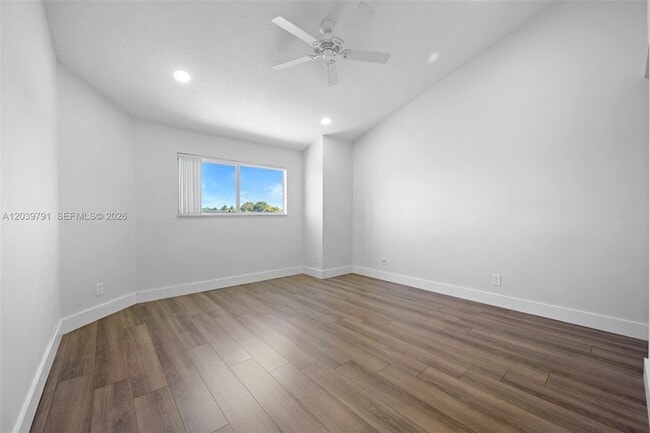 Building Photo - 3449 NW 44th St