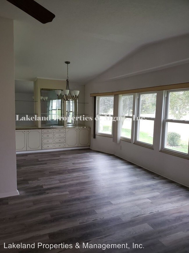 Building Photo - 2 br, 2 bath House - 3202 Otter Creek Ct.
