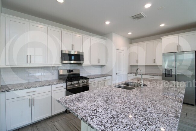 Foto del edificio - 9225 W Willow Bend Ln