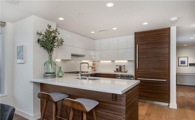 Foto del edificio - Insignia Condominiums ~ Belltown