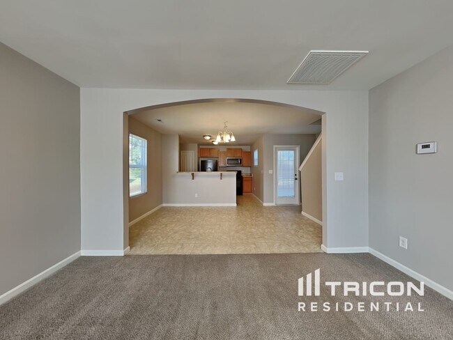 Building Photo - 912 Cassidy Dr