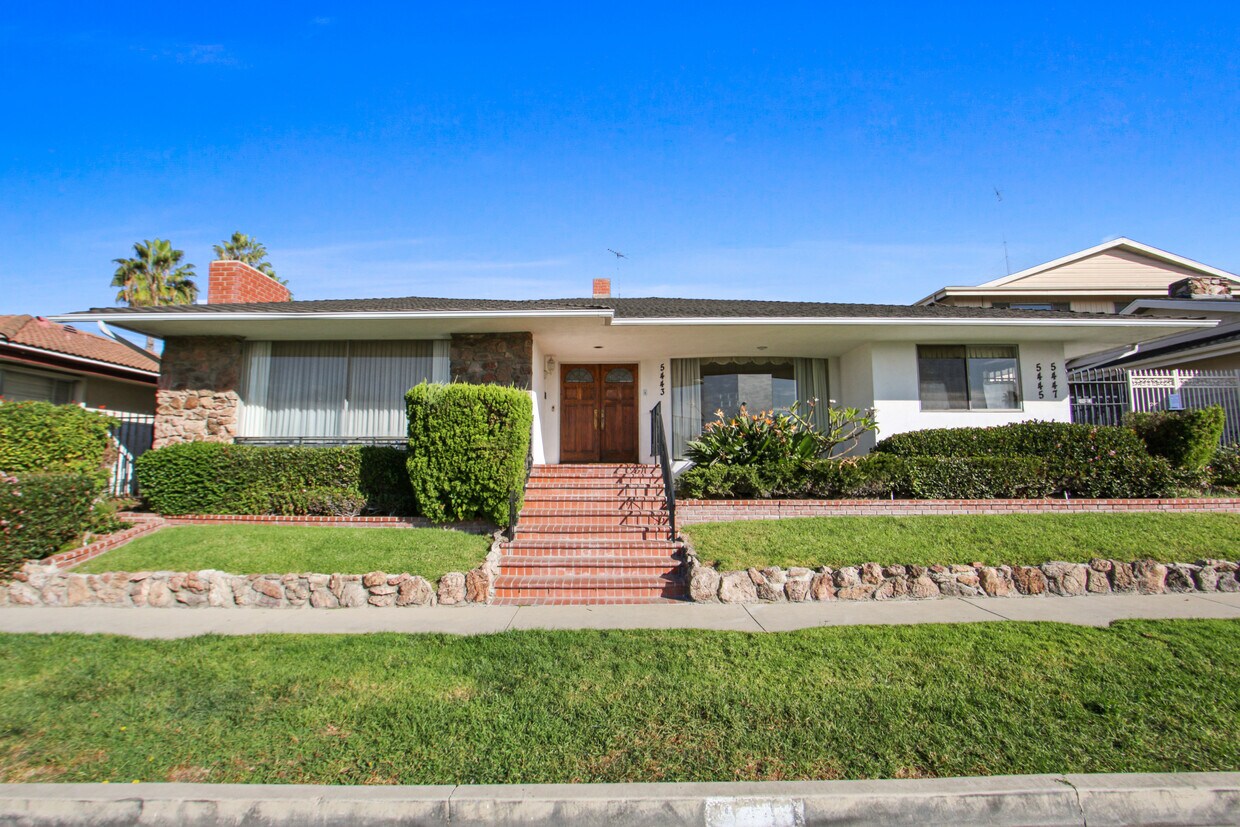 EXTERIOR - 5443 W Slauson Ave