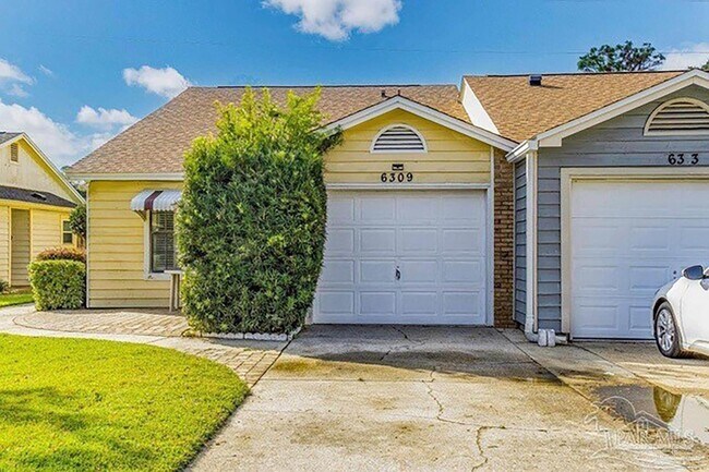 Foto del edificio - 6309 Langley Place Rd