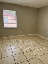 Building Photo - 3013 Allred Dr