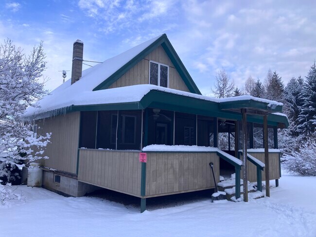 Building Photo - 3045 Aikens Rd