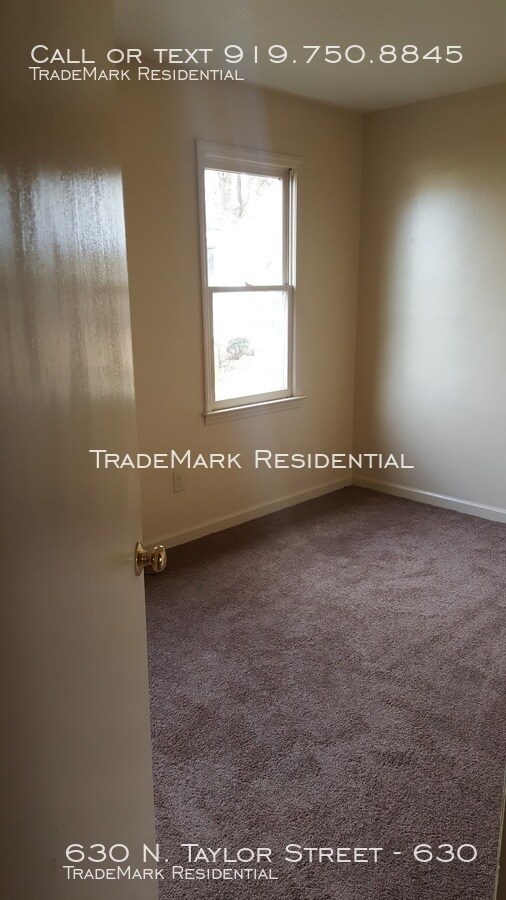 Foto del edificio - 630 N Taylor St