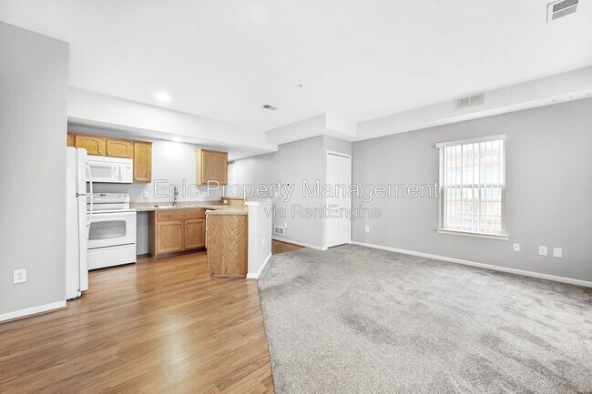 Building Photo - 14052 Webster Dr