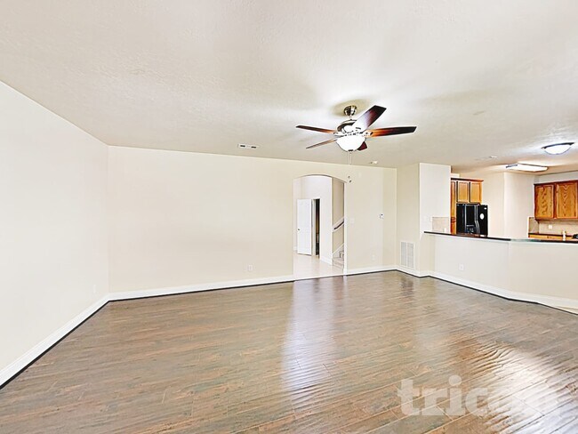 Building Photo - 12043 Belle Ct