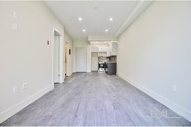 Building Photo - 2517 Bedford Avenue #2BR