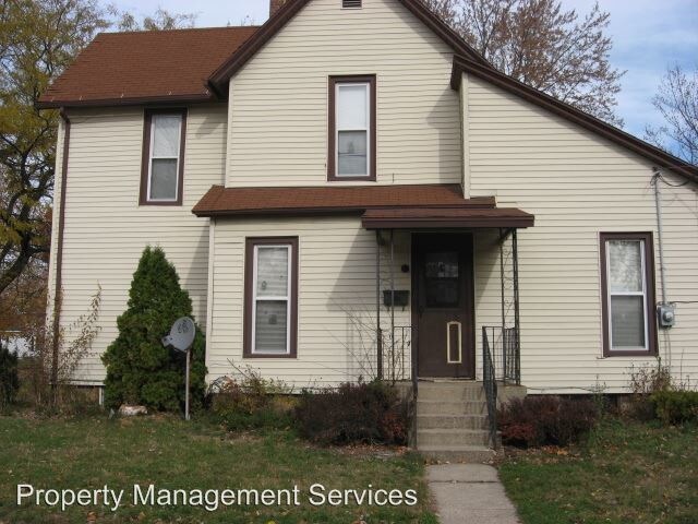 Primary Photo - 3 br, 1 bath House - 402 N Indiana Ave.