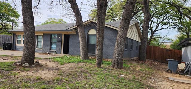 Foto del edificio - 1625 Woodcrest Dr