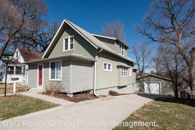 Foto del edificio - 4 br, 2 bath House - 1523 S. 28th St.
